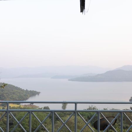 Bed and Breakfast Nisarg Farm Mulshi Экстерьер фото