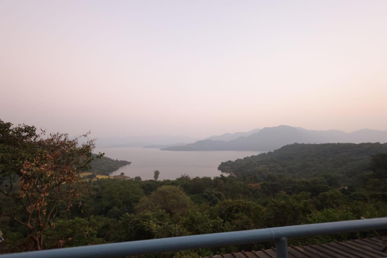 Bed and Breakfast Nisarg Farm Mulshi Экстерьер фото
