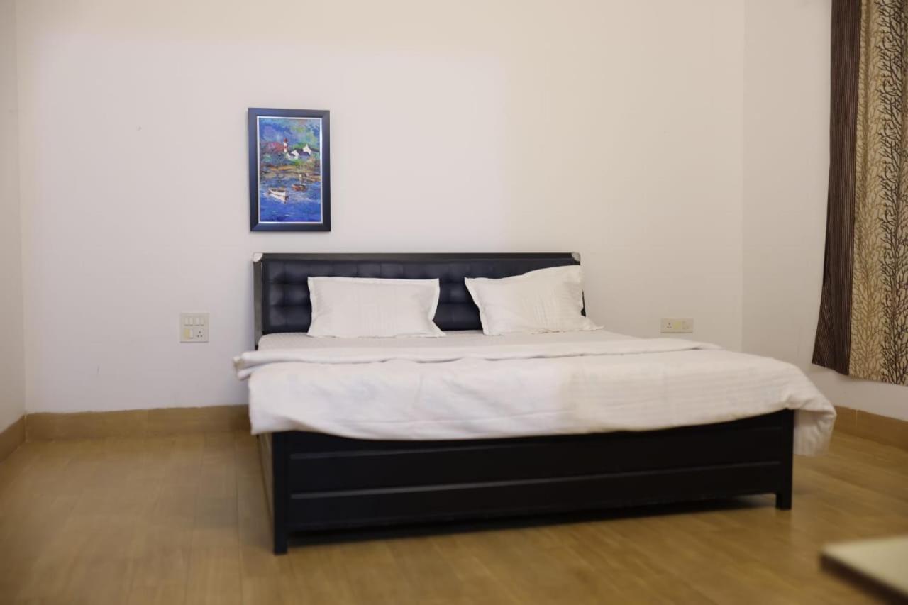 Bed and Breakfast Nisarg Farm Mulshi Экстерьер фото
